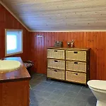 Amazing In Lesjaverk With Wi-fi Ferienhaus