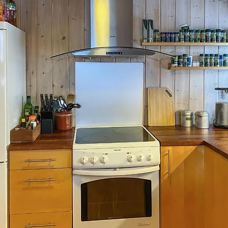 4 Bedroom Cozy Home In Lesjaverk