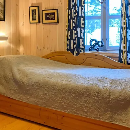 Casa de Férias Amazing In With Wi-fi Lesje Verk